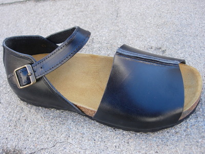 20% Off, Free Shipping, black Leather Sandals, black Sandals, Summer Shoes, Flat Sandals, Straps Sandals model Mediterranea black von BIOWORLD