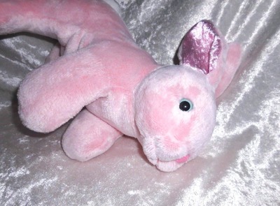 LACHS HASE KLEIN Kuscheltier Häschen lachsfarben kleiner Osterhase Kaninchen pastell rosa HANDGEMACHT Unikat LACHS HASE KLEIN Kuscheltier Häschen lachsfarben kleiner Osterhase Kaninchen pastell rosa HANDGEMACHT Unikat von https://www.tallhappycolours.de/