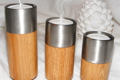 Windlichtset aus Eichenholz-Edelstahl / Größe: Ø48 x 120/100/80 mm Windlichtset aus Eichenholz-Edelstahl / Größe: Ø48 x 120/100/80 mm von Holzfelge