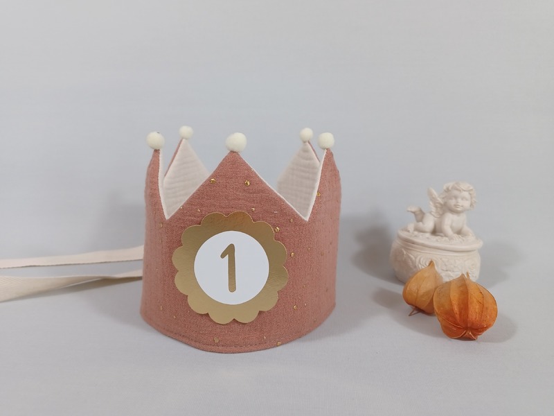 Geburtstagskrone Stoffkrone Musselin Krone Geburtstag Kind Geburtstagskrone Stoffkrone Musselin Krone Geburtstag Kind von SilberKitty