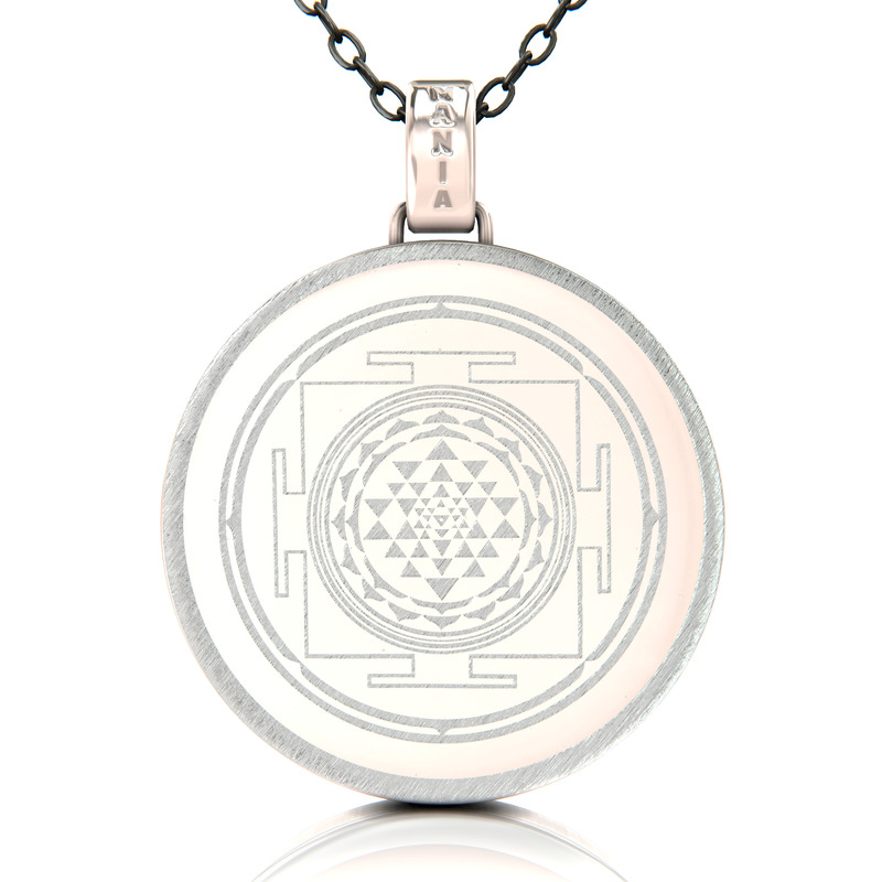 Sriyantra invertiert Kette mit Gravur auf Anhänger Roségold vergoldet von Mania.Design - Die besondere Kette mit Gravur