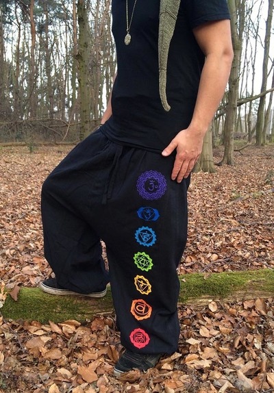 Chakra Yogahose Hippie Kleidung Haremshose Pluderhose Goa Klamotten von Gravity Shift  ॐ Psy-Hippie-Goa-Shop