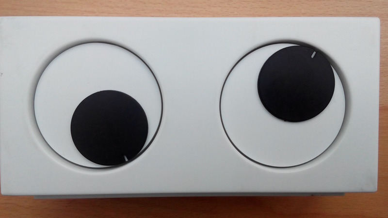 Tischuhr "Augen" von dreimal6