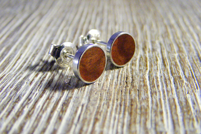 Holz Ohrstecker Silber 925 Red Mallee Holz Ø 6mm Holz Ohrstecker Silber 925 Red Mallee Holz Ø 6mm von Holzfelge