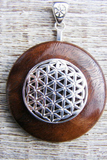 Holzdonut "Blume des Lebens" 925 Silber, Schwarznuss Holz Ø 35mm Holzdonut "Blume des Lebens" 925 Silber, Schwarznuss Holz Ø 35mm von Holzfelge