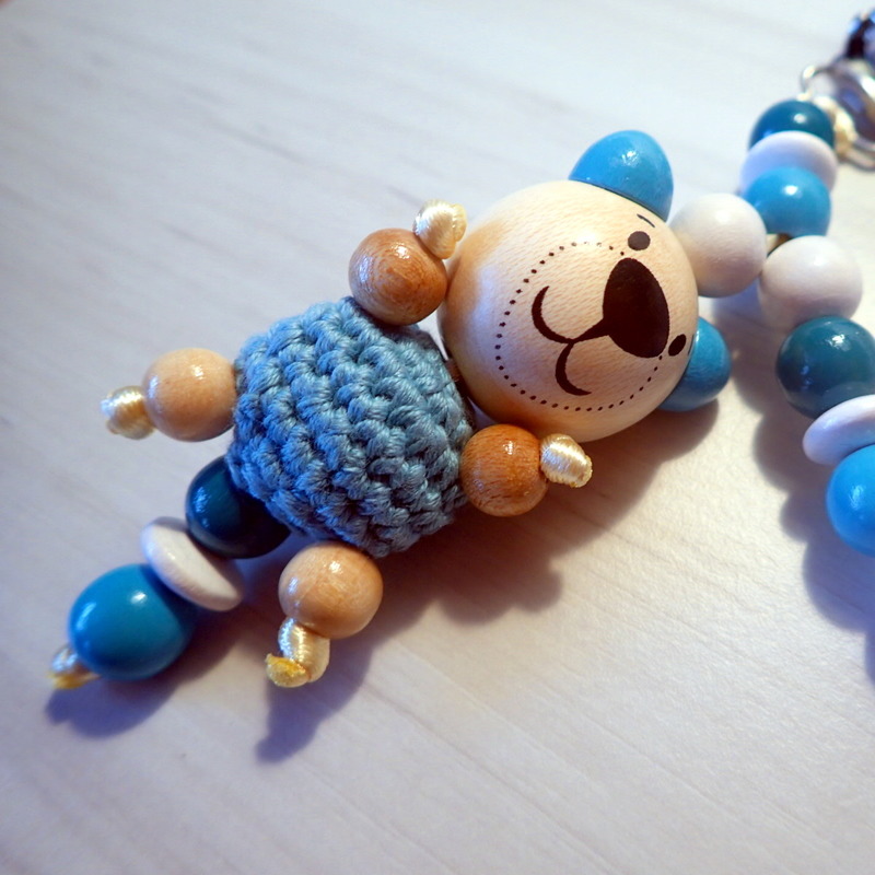 Schnullerkette Bärchen mit Bäuchlein von Little Monster