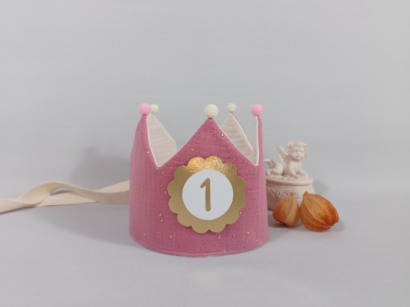Geburtstagskrone Stoffkrone Musselin Krone Geburtstag Kind Geburtstagskrone Stoffkrone Musselin Krone Geburtstag Kind von SilberKitty