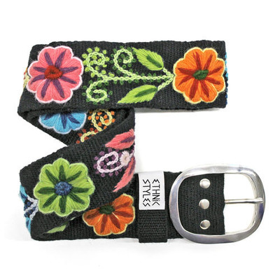 Bunt bestickter Indiogürtel aus Peru in "Nachtschwarz" Bunt bestickter Indiogürtel aus Peru in "Nachtschwarz" von ethnicstyles