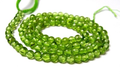 Peridot 5 mm Perlen Edelstein Strang von Edelsteine-Welt