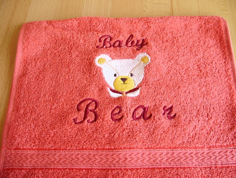 Gästehandtuch für Kinder☀Baby Bear☀bestickt☀ Gästehandtuch für Kinder☀Baby Bear☀bestickt☀ von Hobbyhaus