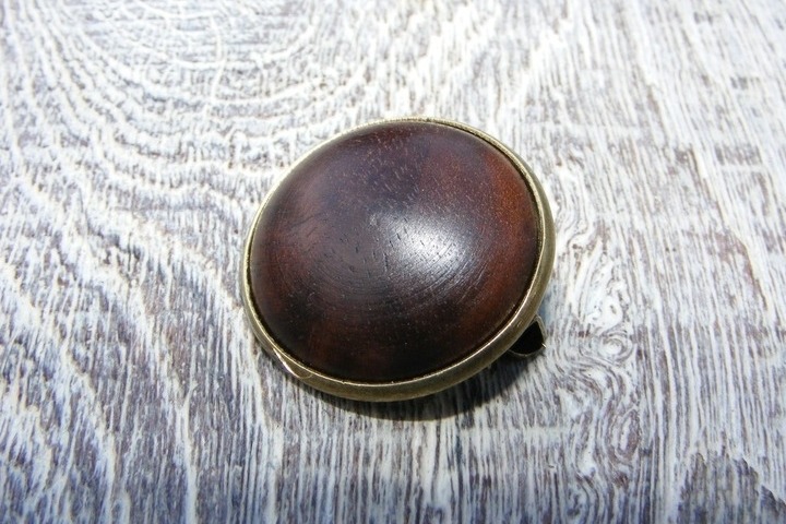 Holzbrosche Schwarznuss Holz Ø 20mm Holzbrosche Schwarznuss Holz Ø 20mm von Holzfelge