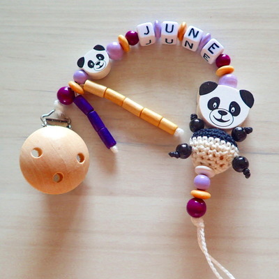 Schnullerkette Panda mit Bäuchlein von Little Monster