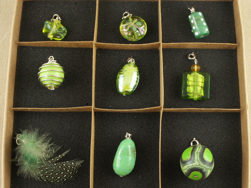 CHANGEABLES // Kette mit 9 Wechselanhängern GREENERY II CHANGEABLES // Kette mit 9 Wechselanhängern GREENERY II von Ackermann-Schmuck