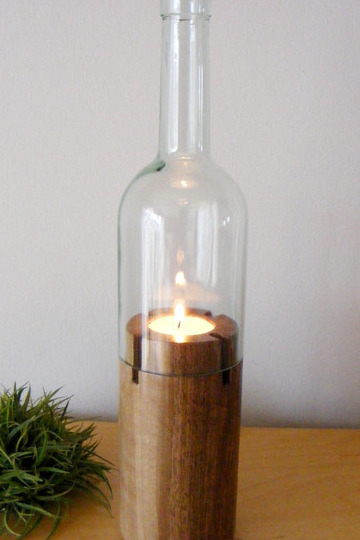 Flaschenwindlicht / Nussbaum Holz / klar Flaschenwindlicht / Nussbaum Holz / klar von Holzfelge