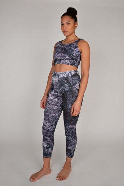 ꩸᭪ၡိကြား (BLÆNQ) Damen Yoga BH & Leggings // All-Over-Print // Private Plane // Bio-Baumwolle von ꩸᭪ၡိကြား (BLÆNQ)