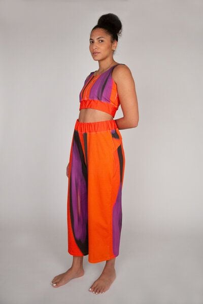 ꩸᭪ၡိကြား (BLÆNQ) Damen Yoga BH & weite Yoga Hose // All-Over-Print // Setting Sun // Bio-Baumwolle von ꩸᭪ၡိကြား (BLÆNQ)