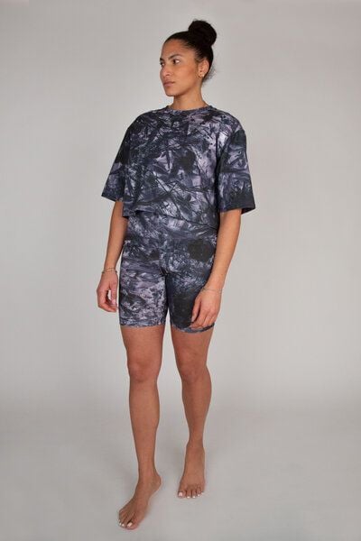 ꩸᭪ၡိကြား (BLÆNQ) Damen Yoga Shirt & kurze Leggings // All-Over-Print // Beau Mot Plage // Bio-Baumwolle von ꩸᭪ၡိကြား (BLÆNQ)