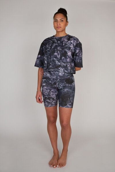 ꩸᭪ၡိကြား (BLÆNQ) crop top // chrome country von ꩸᭪ၡိကြား (BLÆNQ)