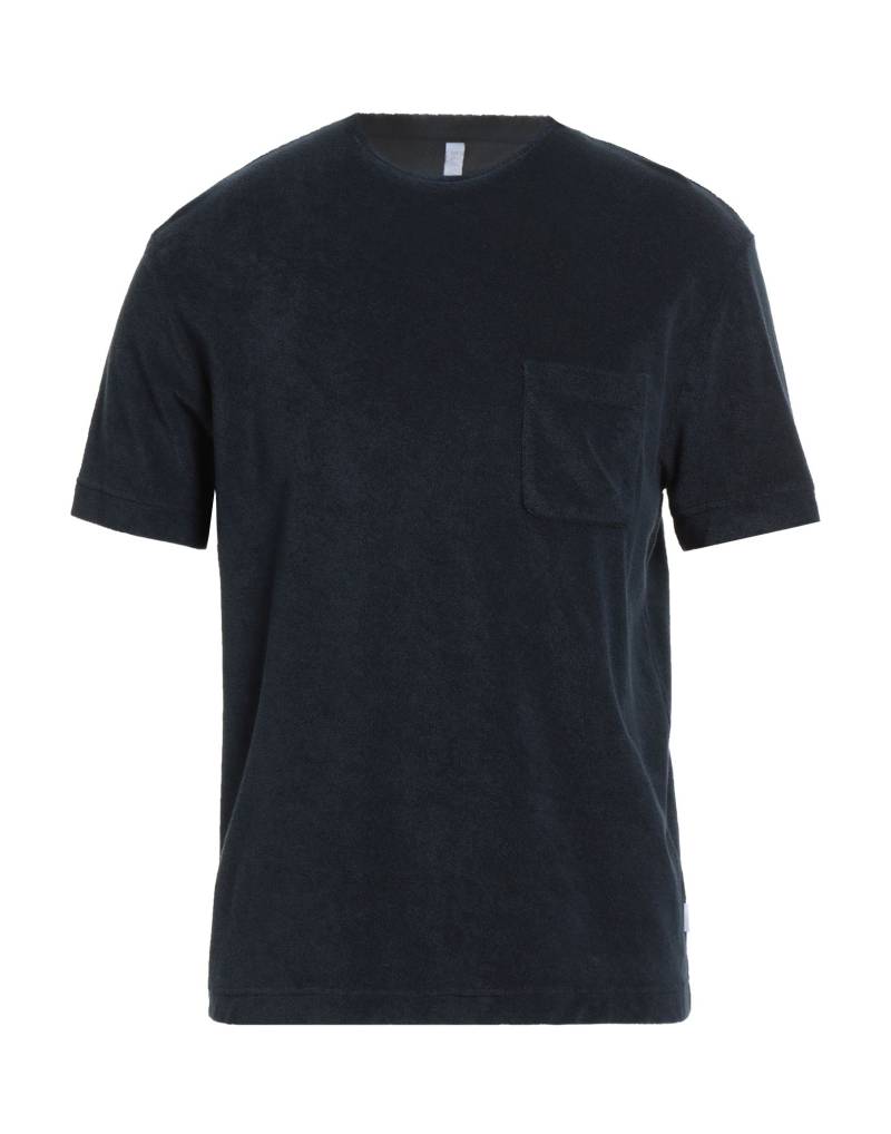 04651/A TRIP IN A BAG T-shirts Herren Nachtblau von 04651/A TRIP IN A BAG