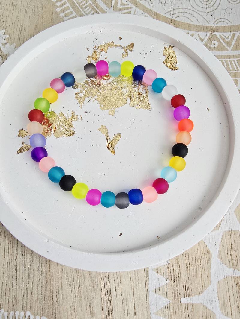 Armband Bunt Mit Glasperlen Gefrostet 6mm Sommerarmband Armband Bunt Mit Glasperlen Gefrostet 6mm Sommerarmband von 1000Gluecksmomente