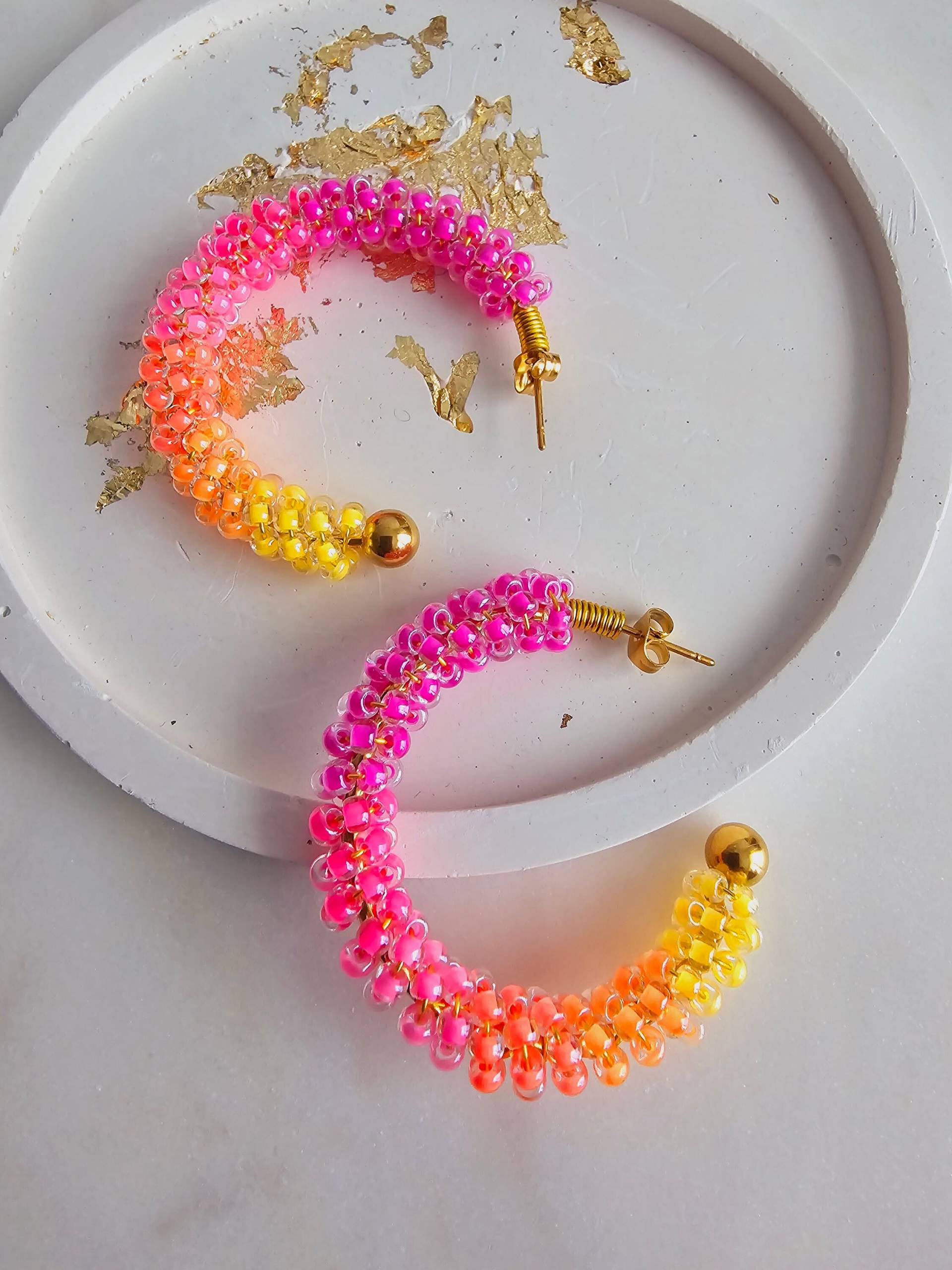 Creolen Mit Perlen Sunrise Gold Ibiza Party Creolen Mit Perlen Sunrise Gold Ibiza Party von 1000Gluecksmomente