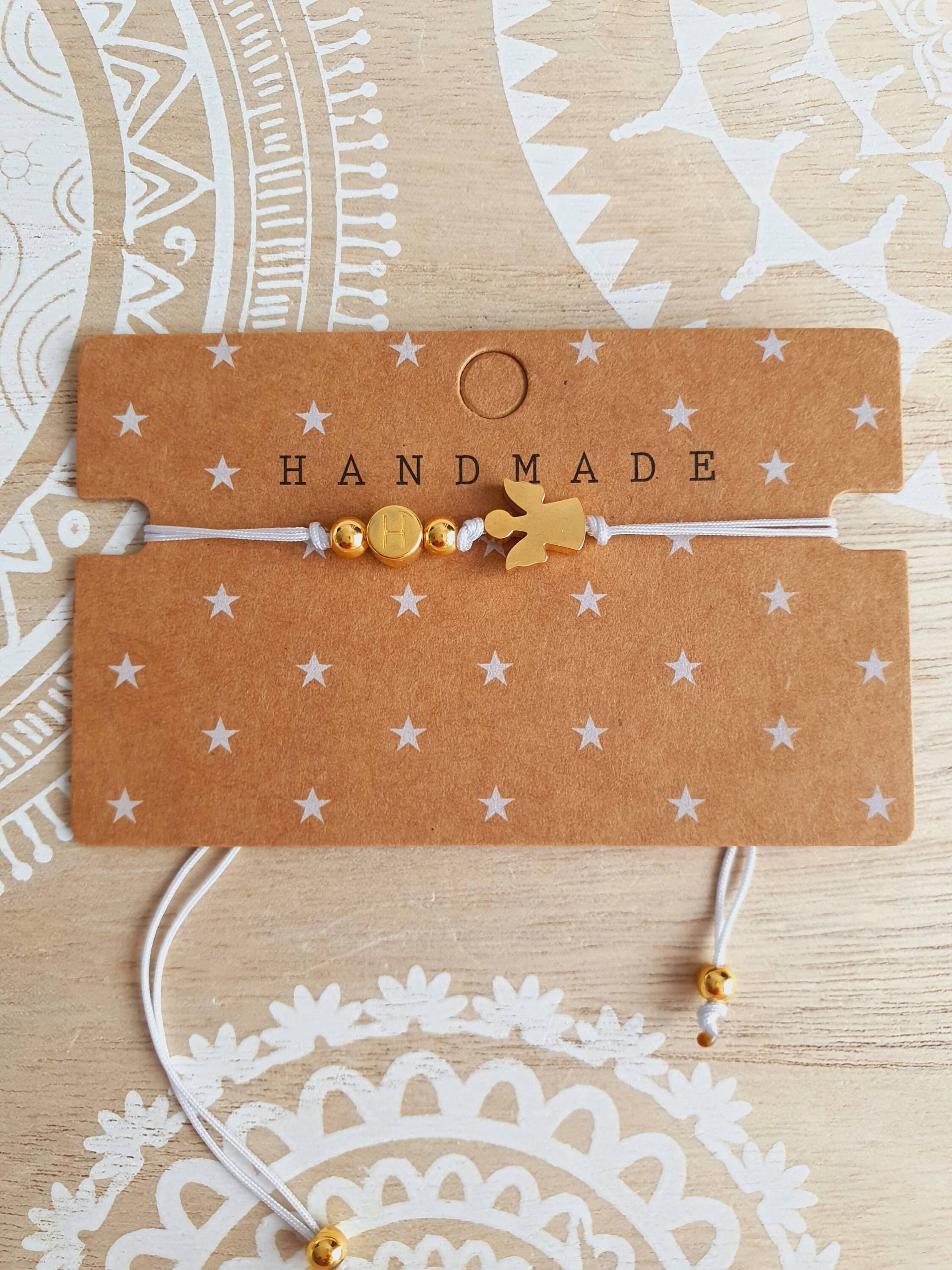 Engel Initialen Armband Mit Buchstabe Gold Und Makramee Kommunion Konfirmation Engel Initialen Armband Mit Buchstabe Gold Und Makramee Kommunion Konfirmation von 1000Gluecksmomente