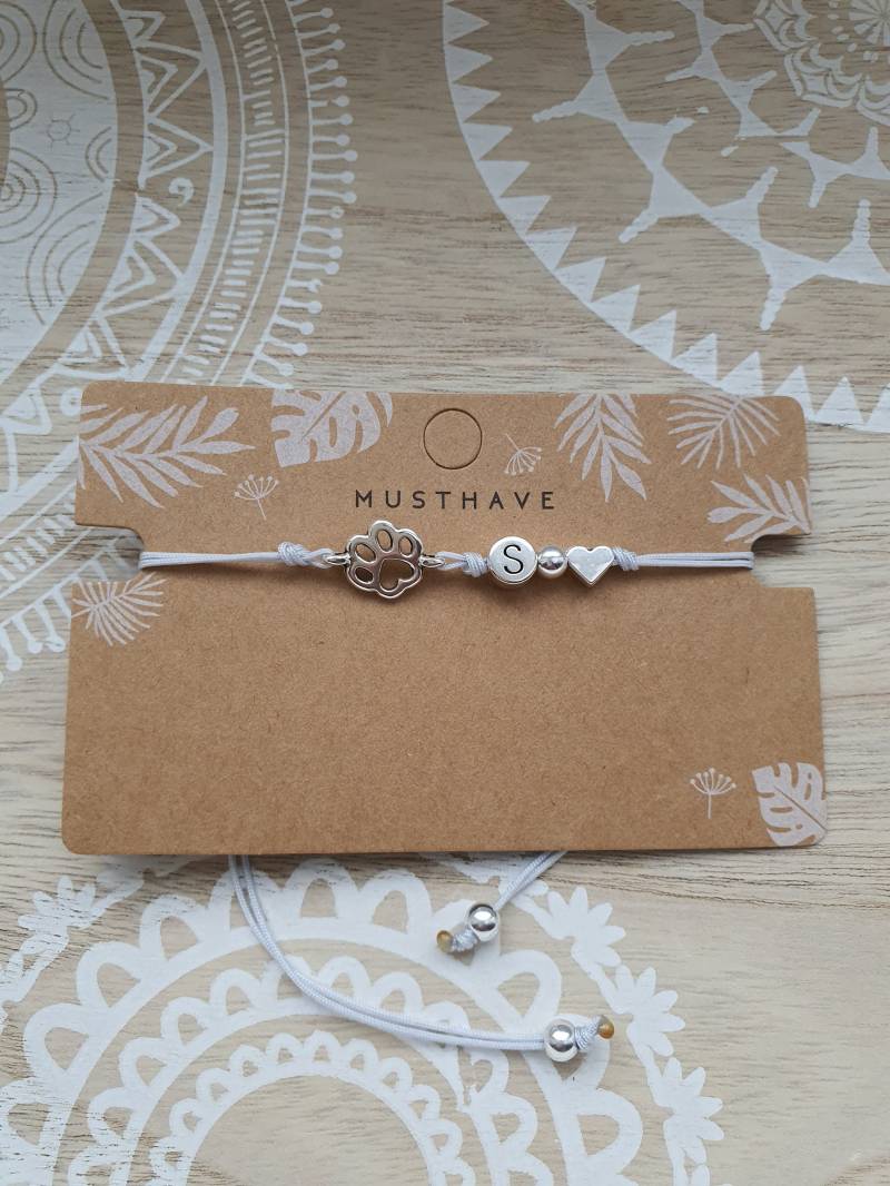 Initialen Armband Mit Buchstabe Silber Und Pfote Makramee Band Filigran Haustier Tier Hund Katze von 1000Gluecksmomente