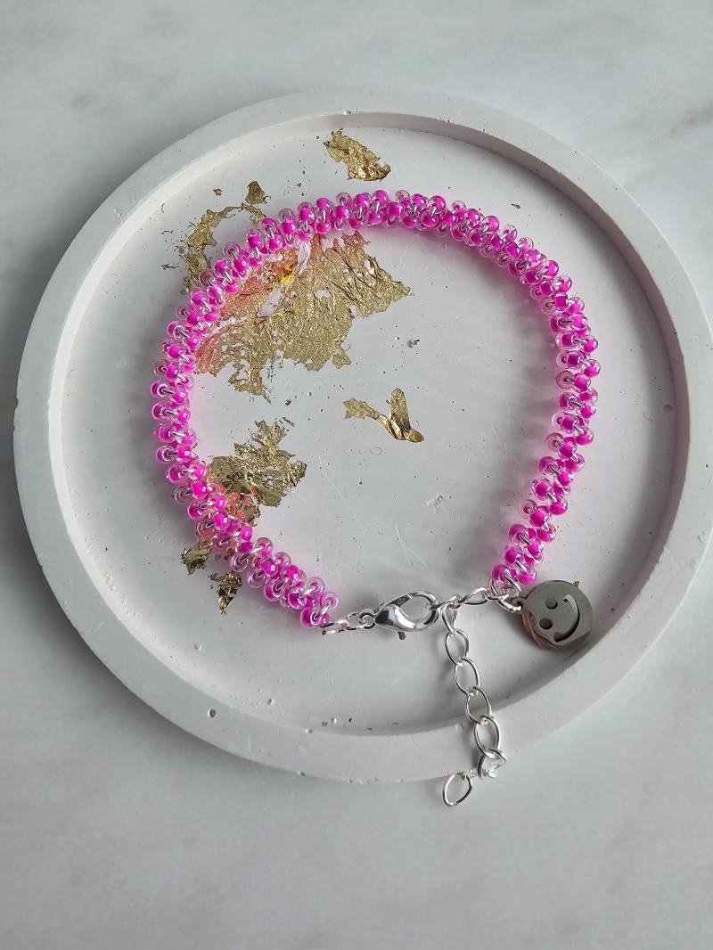 Glasperlen Armband/Spiralen Silber Und Pink Mit Smiley von 1000Gluecksmomente