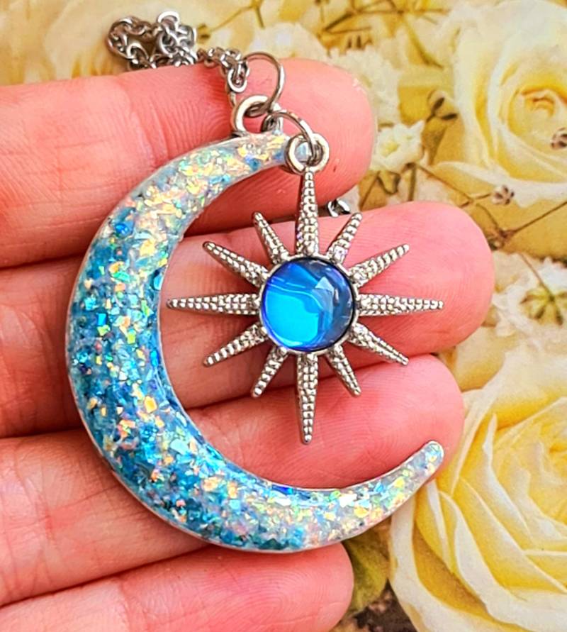 Blaue Moon Halskette von 1000ideeregalo