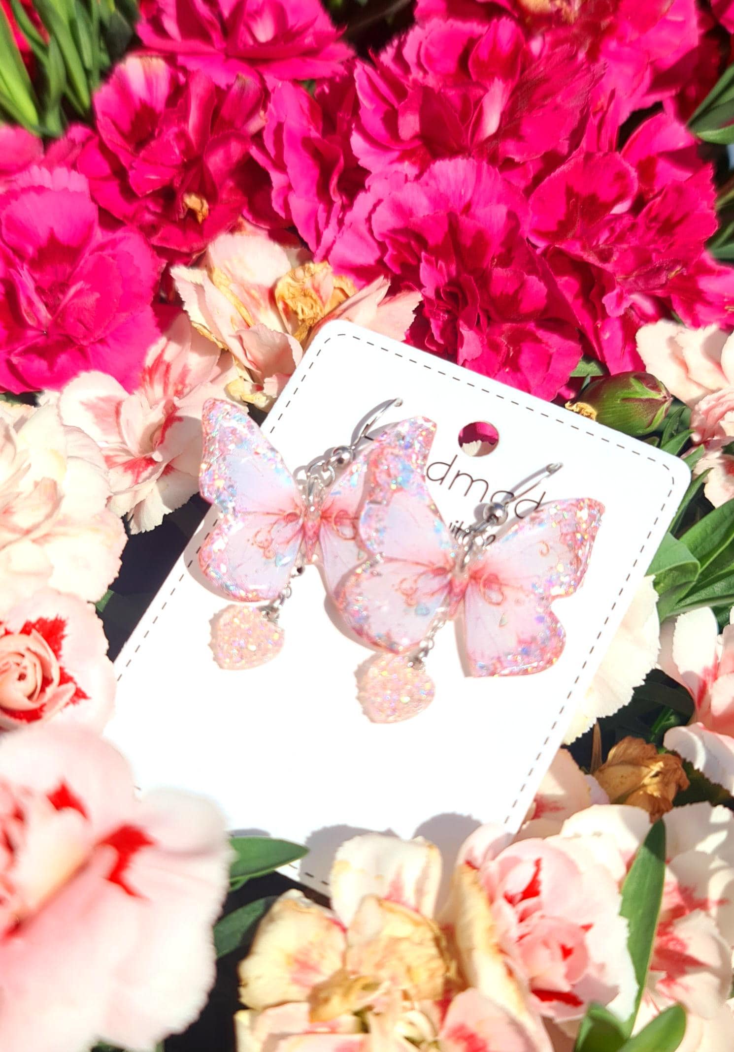 Pastellrosa Schmetterlingsohrringe von 1000ideeregalo