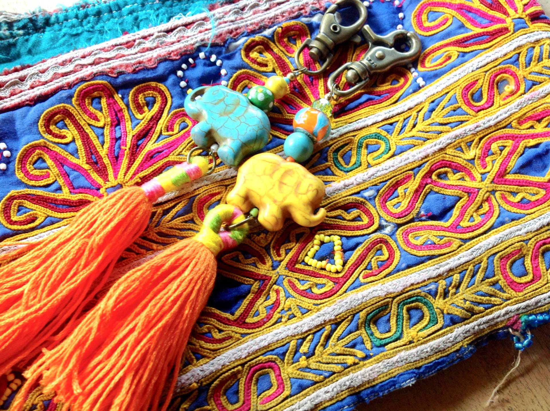 Bunte Tassel Taschenhaken Bunte Tassel Taschenhaken von 1000roads