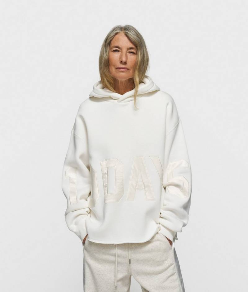 10DAYS Rundhalspullover statement logo hoodie von 10DAYS
