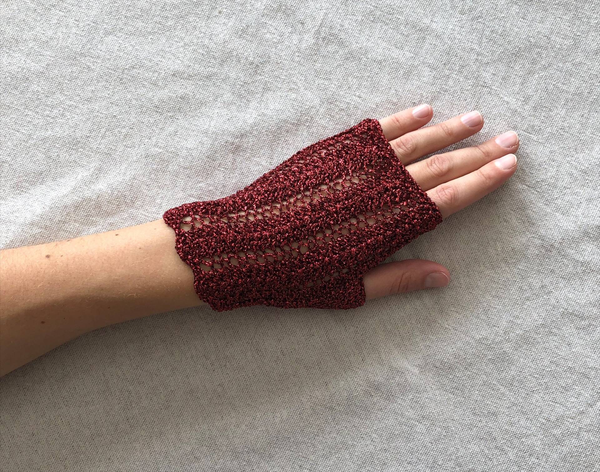 Kurze Damen Handschuhe Lurex Rot Chevron von 10Doigts2Mains