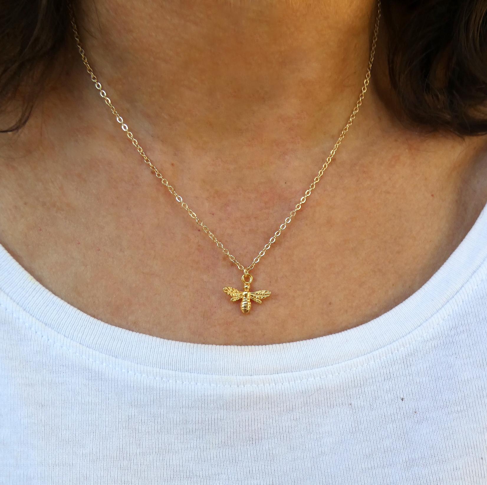 Gold Honig Biene Halskette, Charme Schmuck von 10WESTJewellery