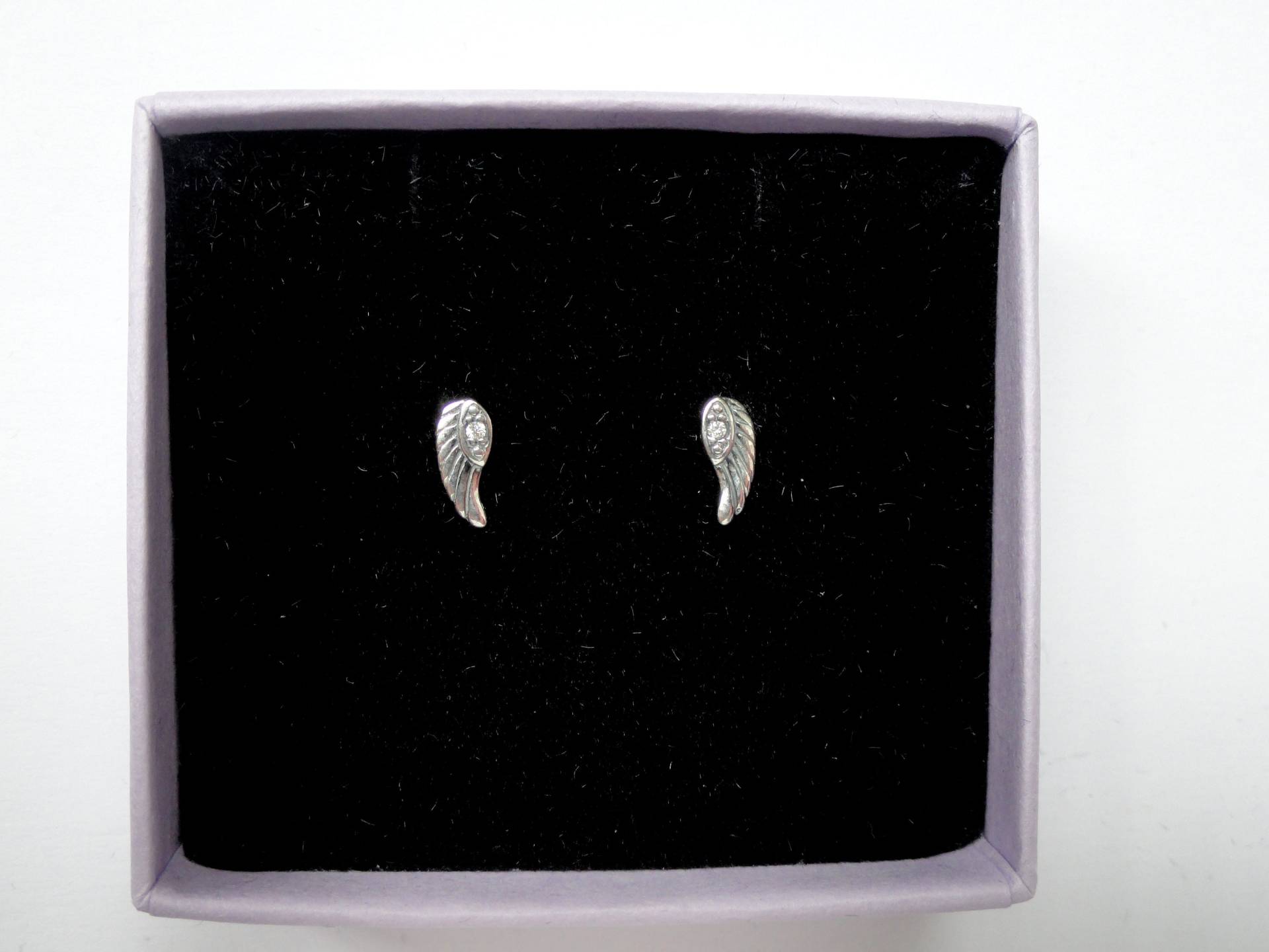 Silber Ohrstecker Engelsflügel Mit Kristallen von 10WESTJewellery