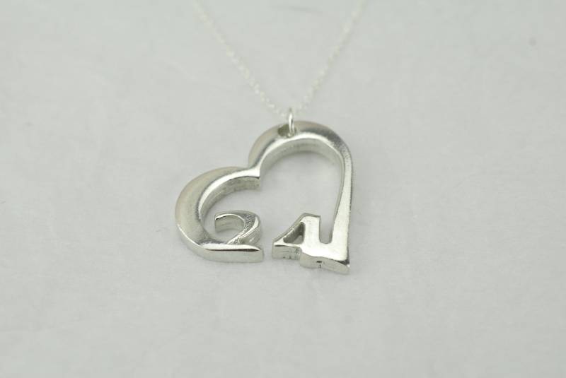 24 Jahre Jubiläum Herz Anhänger/Halskette - Geschenk von 10thAnniversaryGifts