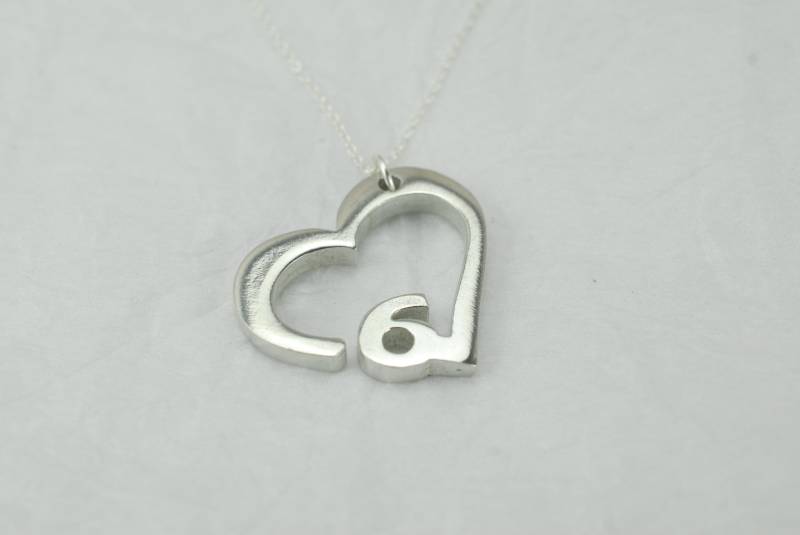 6 Jahre Jubiläum Herz Anhänger/Halskette - Geschenk von 10thAnniversaryGifts