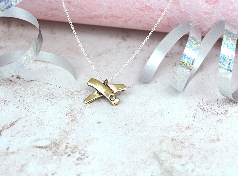 8. Jahrestag Solide Bronze Und Diamant Kuss Anhänger - Geschenkidee von 10thAnniversaryGifts