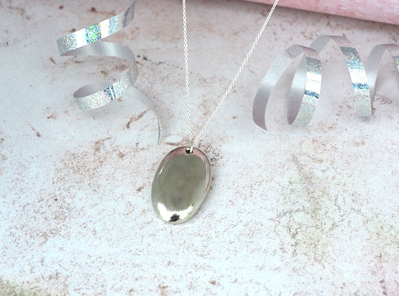 Massiver Zinn Kieselstein Anhänger - Atemberaubend Einfache Halskette von 10thAnniversaryGifts