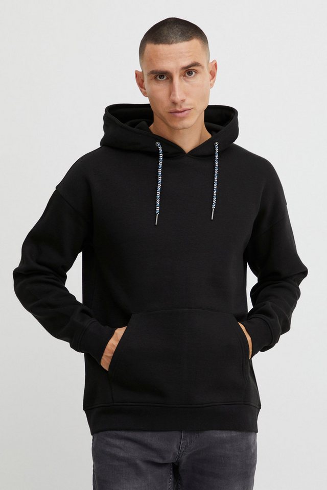11 Project Kapuzenpullover PRRobert 20715243 ME 11 Project Kapuzenpullover PRRobert 20715243 ME von 11 Project