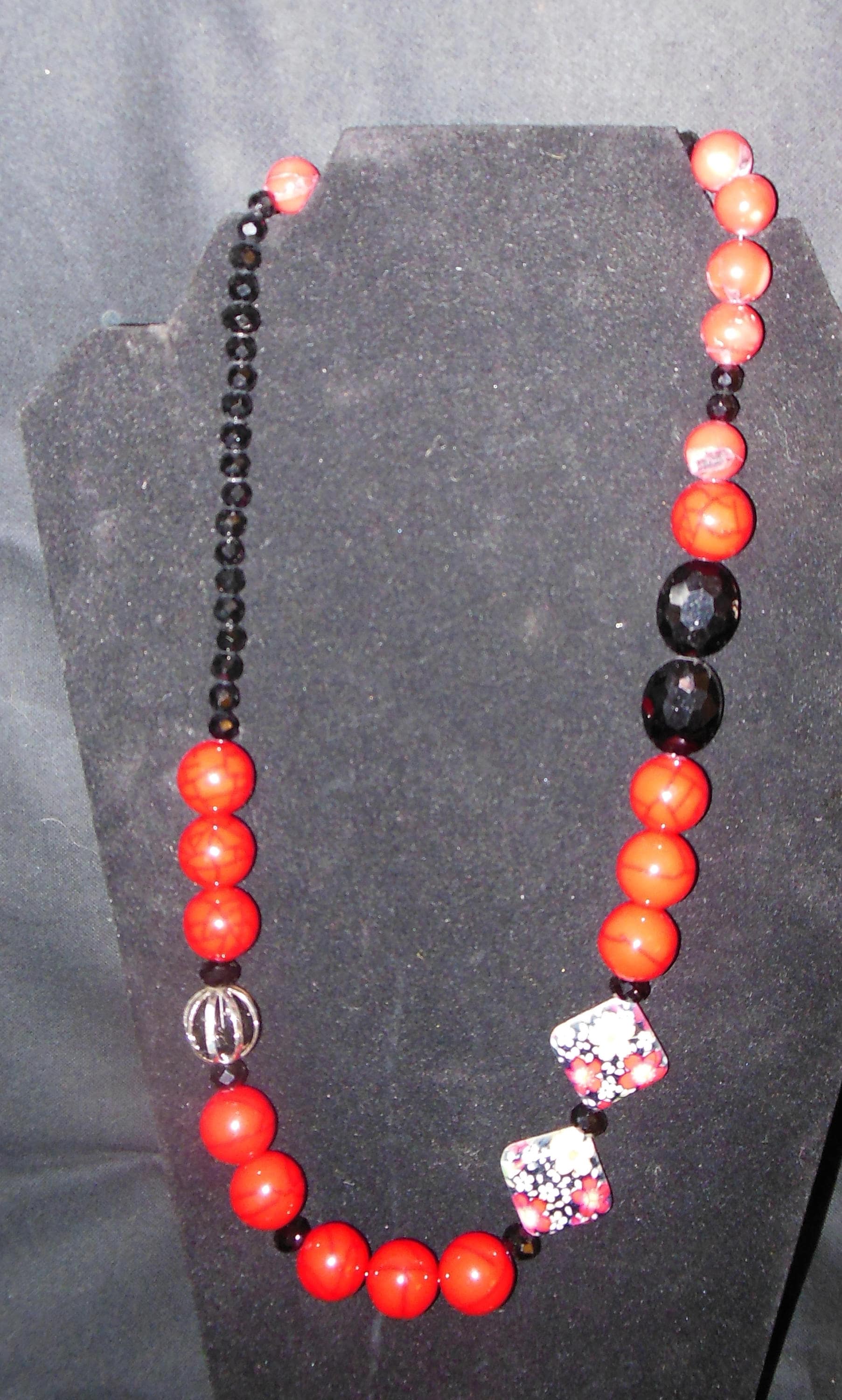 Rote Und Schwarze Delight Rote Und Schwarze Delight von 123carorose