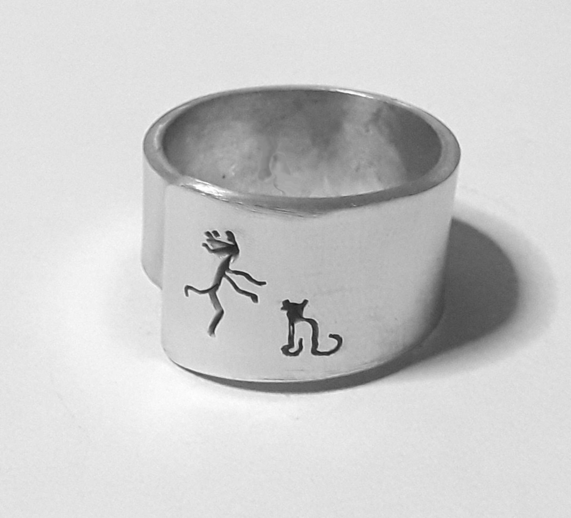 Aluminium Offene Band Ring Mit Ihren Umarmungen Die Katze, Und Benutzerdefinierte Rand von 13AlGioielli