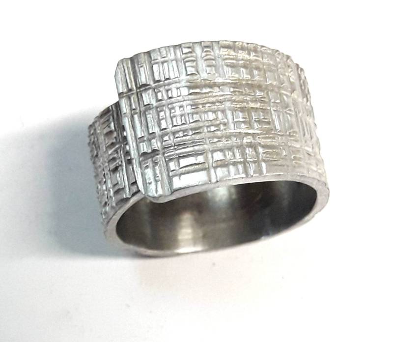 Offene Aluminium Ring Mit Veredelung Von Jute Und Benutzerdefinierten Text Offene Aluminium Ring Mit Veredelung Von Jute Und Benutzerdefinierten Text von 13AlGioielli