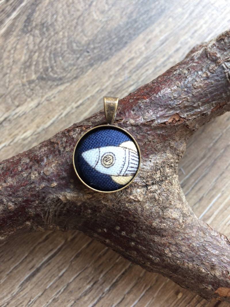 Mini-Rakete Anhänger, Rakete Schmuck, Halskette, Print-Rakete, Geschenk, Raum Print, Geschenk von 13DaisyChains