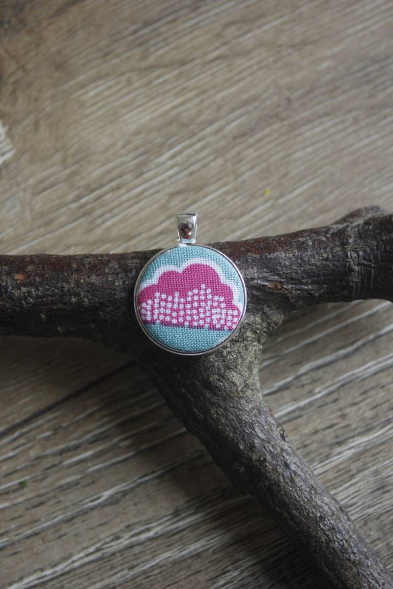 Rosa Wolke Anhänger, Cloud Print, Geschenke, Cloud-Liebhaber-Geschenk, Print Wetter, Wetter Geschenk, Kamee Halskette von 13DaisyChains