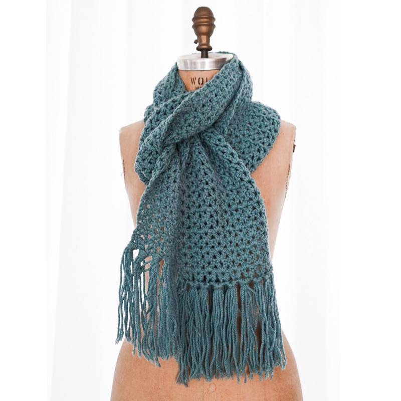 Vintage 60Er Jahre 1960Er Handgestrickter Schal in Aqua Blau Aus Extra Langer, Langer Winterschal Mit Fransen von 13bees