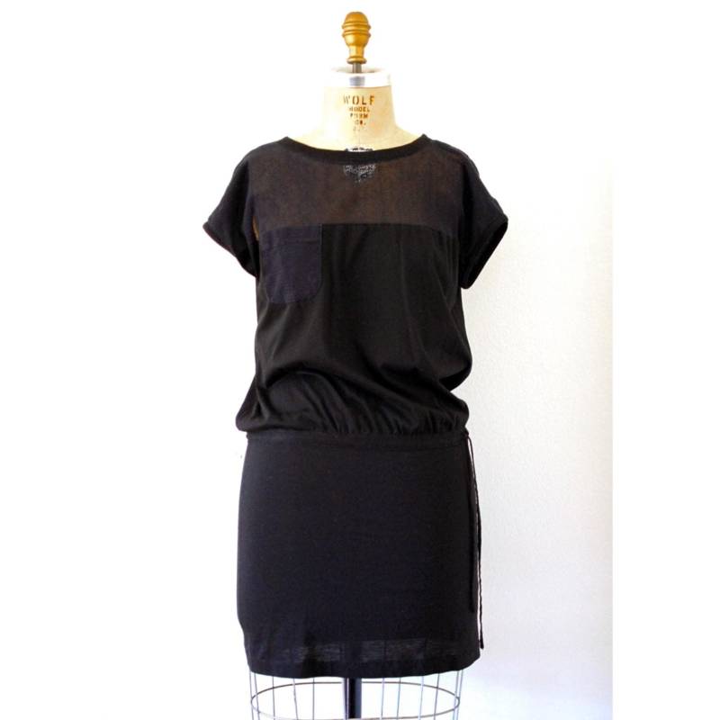 Vintage 80Er 1980Er Schwarzes Kleid Mit Netzeinsatz Vintage 80Er 1980Er Schwarzes Kleid Mit Netzeinsatz von 13bees