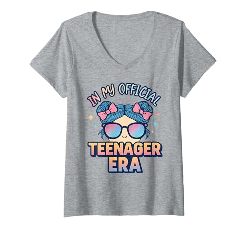 Damen In My Official Teenager Era – 13. Geburtstag T-Shirt mit V-Ausschnitt von 13th Birthday Quotes & Gifts