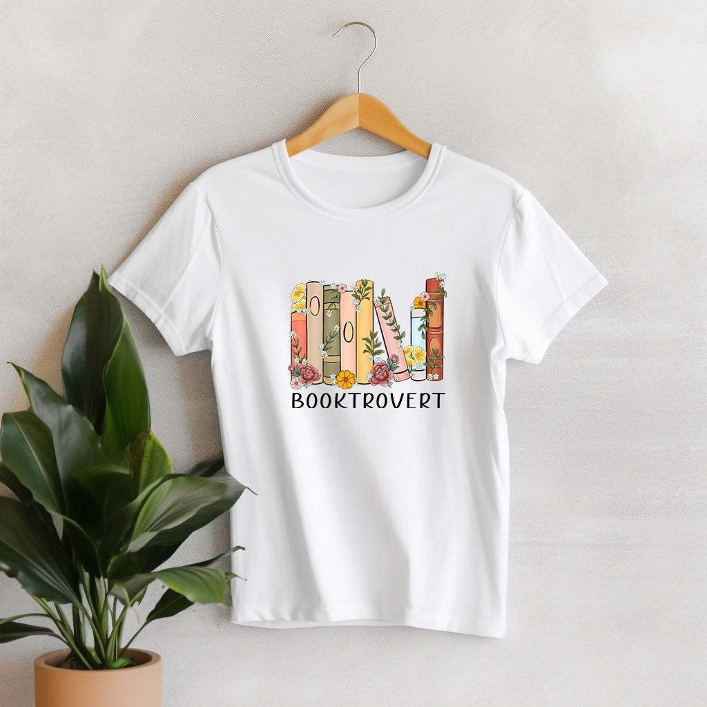 Booktrovert Shirt, Buch T-Shirt, Buchliebhaber Back To School Lehrer Lese Schüler T-Shirt Booktrovert Shirt, Buch T-Shirt, Buchliebhaber Back To School Lehrer Lese Schüler T-Shirt von 16thJanuaryShop