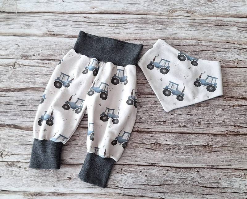 Pumphose Blauer Traktor Jersey Baby Hose Schlupfhose Jungen Mädchen Blau Bulldog Geschenk Geburt Kinderhose Taufe Bauernhof Fahrzeug Kind von 17Maschen